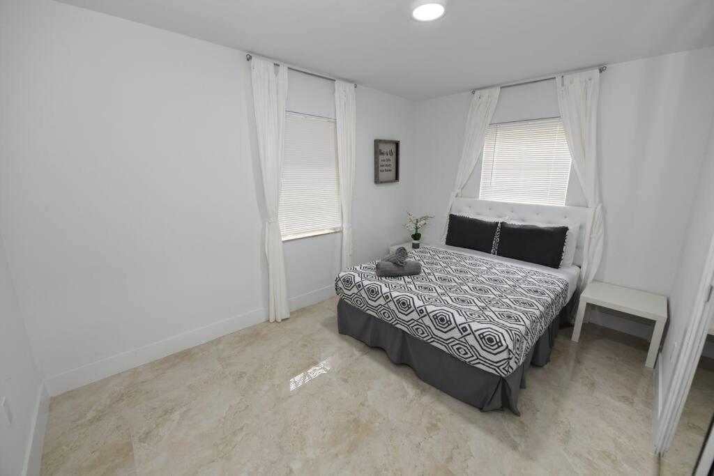 Apartmán 4-Plex Fort Lauderdale Exteriér fotografie